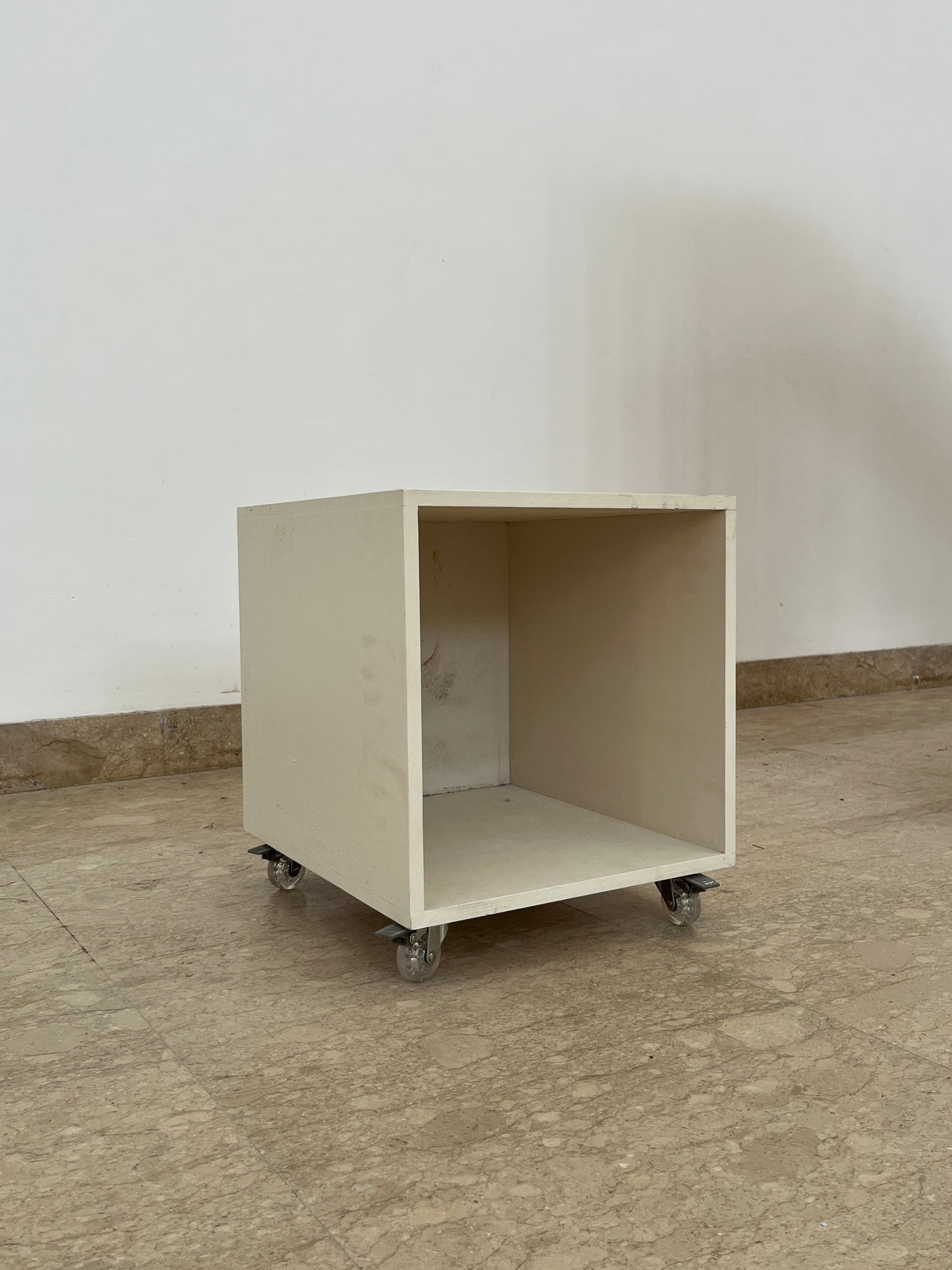 Albanian Pavilion │ Furniture Corpus, 1.1.3